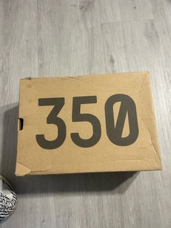 Yeezy 350 v2