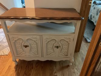 Vintage cabinet