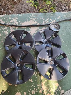 Tesla hub caps