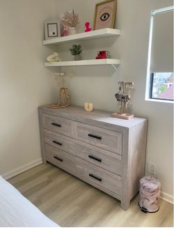 Living Spaces Gorgeous Distressed Beige ￼dresser