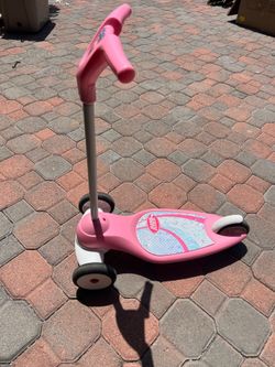 Kids scooter *FREE*
