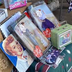 Barbie /collectibles 