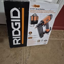 2 1/8 RIDGID BRAD NAILER GUN