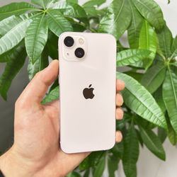 iPhone 13 - Unlocked - 128GB