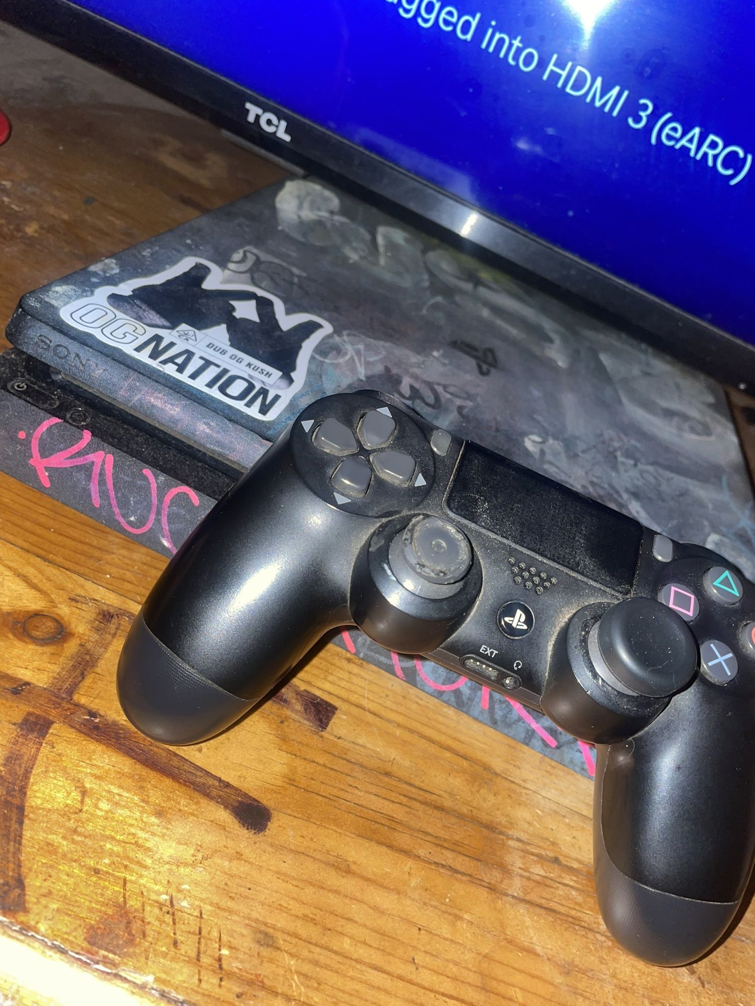 Play Station 4 // PS4