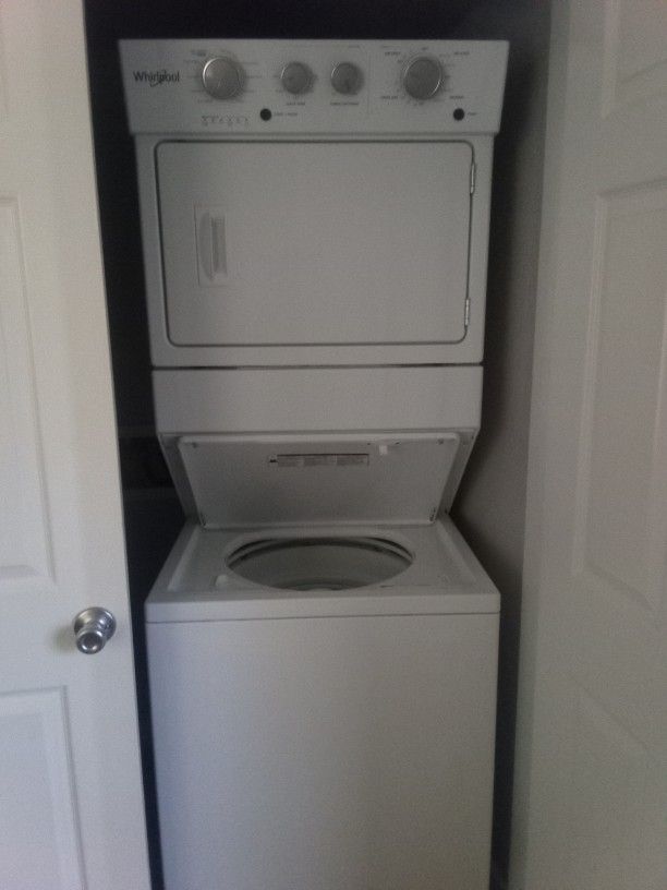 Whirlpool Stackable Washer N Dryer