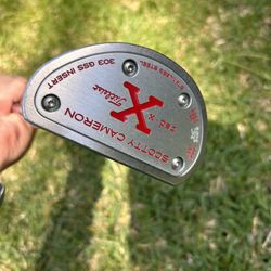 Scotty Cameron Red Putter