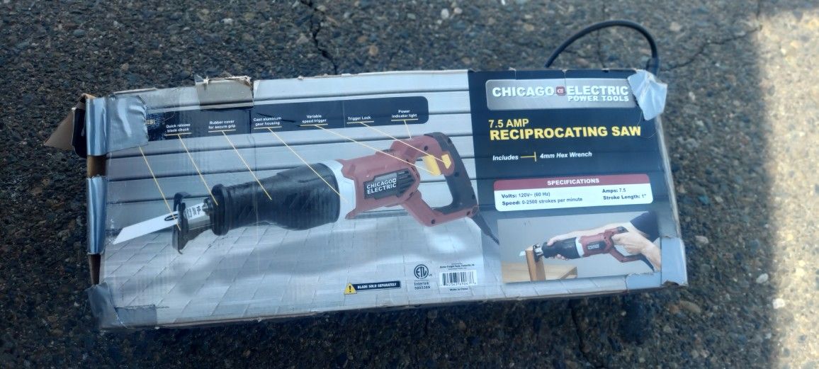 Chicago Power Electric Tools  Saw
