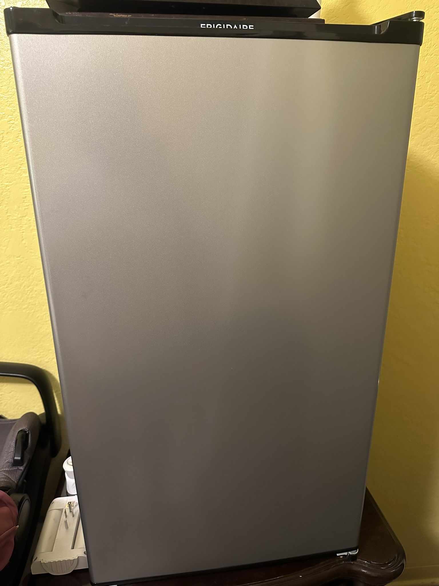 Frigidaire Refrigerator
