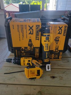 Dewall drywall screwgun and cut-out tool
