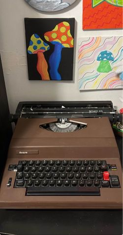 scholar typewriter