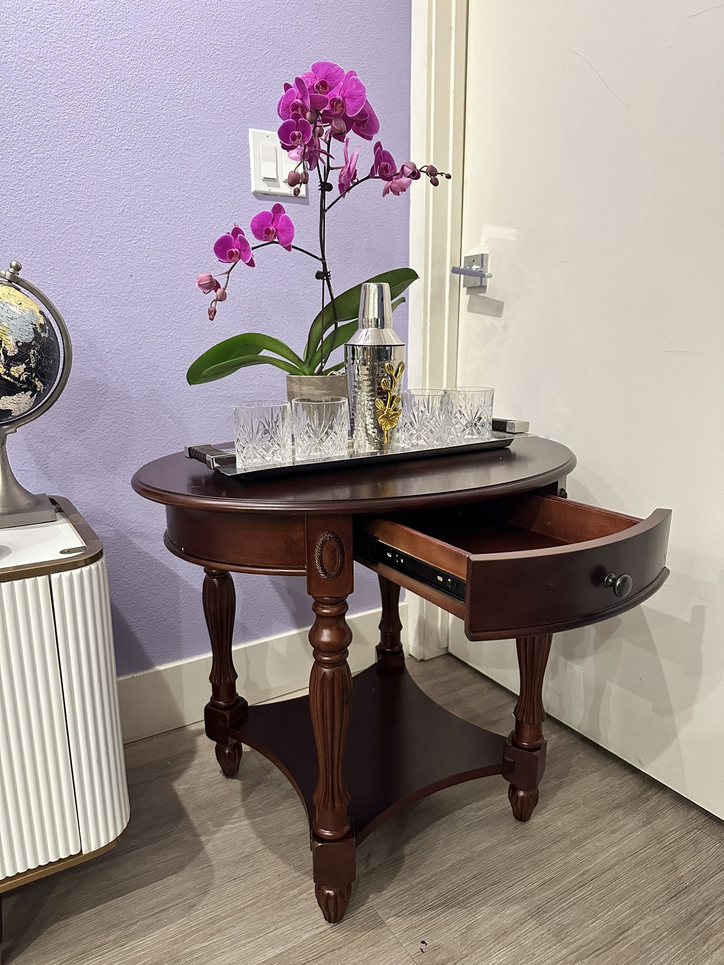 Solid Wood End Table with Drawer, Oval Sofa Side Table, Storage Shelf, Corner Table, Cherry walnut E-13