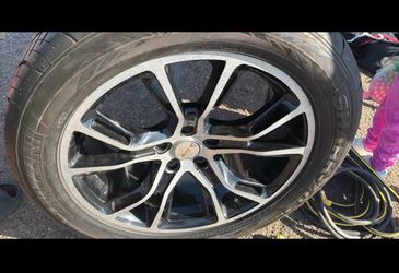 SRT wheels with Set of 4 tires