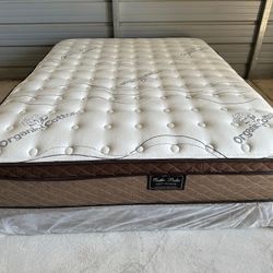 Calking Size Organic Cloud Comfort Europillow Top  Mattress And Boxspring 