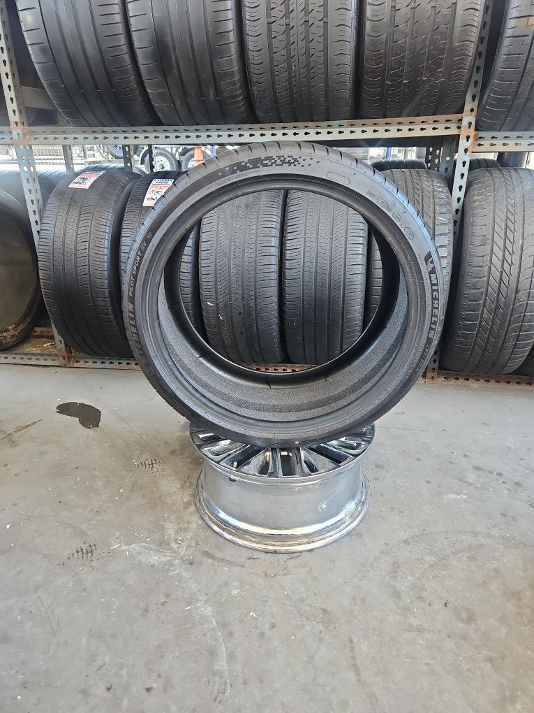295/30/21 Michelin Pilot Sport Ev Tire 295 30 21