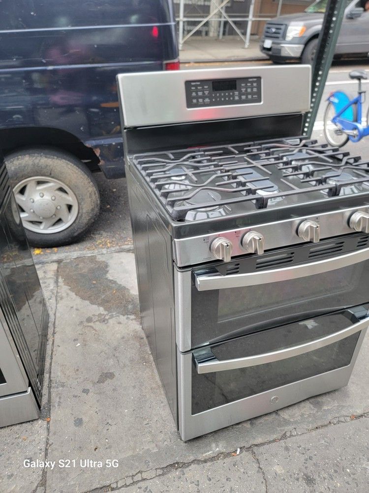 Double Oven Stove Available