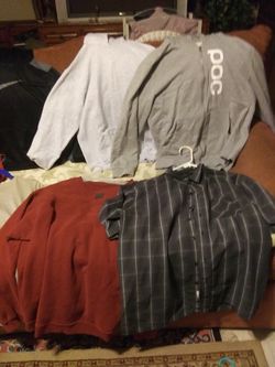 Mens exlarge shirts .tshirt and long sleeves $1 button up$2 hoodies$3