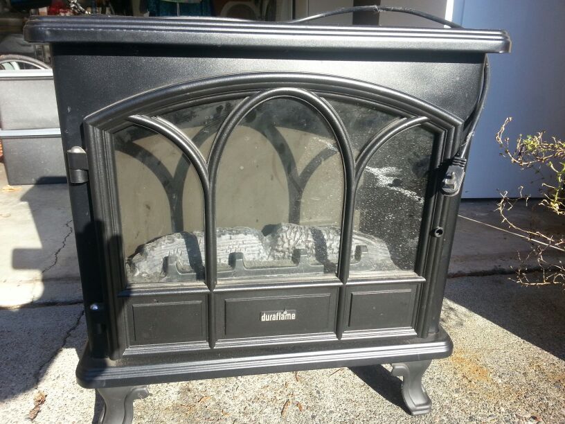 Duraflame heater DFS-750-1 for Sale in Bothell, WA - OfferUp