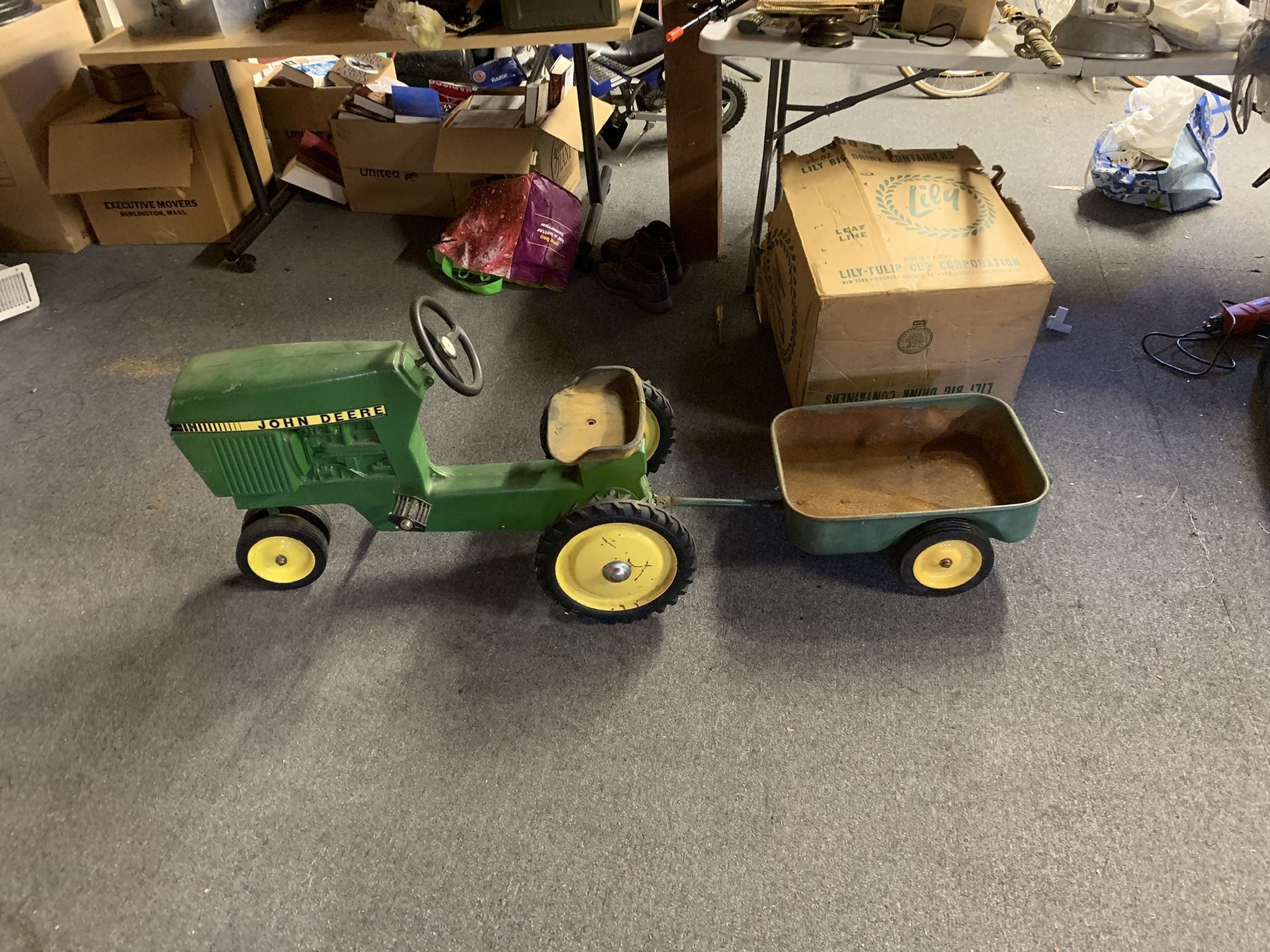 Vintage 1960 cast iron John Deere kids tractor and trailer