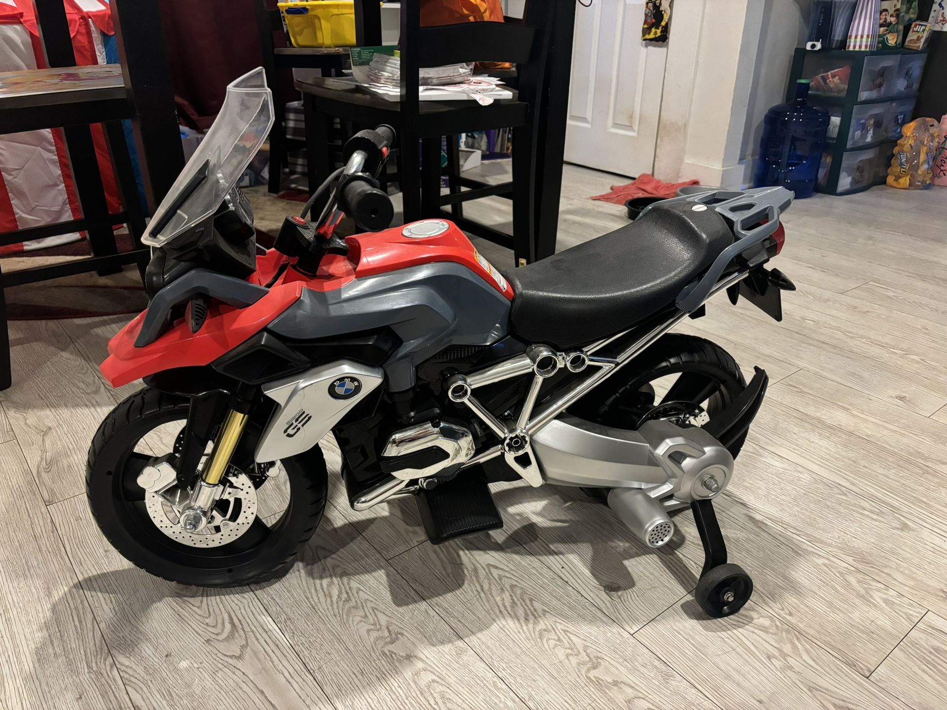 BMW Motorcycle Big Wheel
