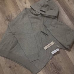 Essential Hoodie 