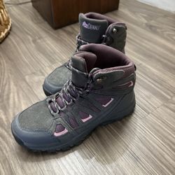 Denali Hiking Boots