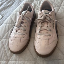 Puma women’s Club 5v5 Sneaker