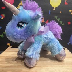 ADORABLE UNICORN -8 INCH  BLUE AND PURPLE WITH SILVER HORN AND HOOFS!  New Condition