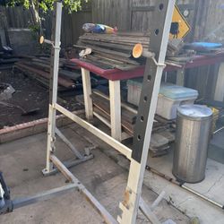 Weight Bench With Pull down Bar