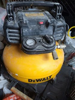 DeWalt 165 PSI Compressor Works Perfect No Issues With Air Hose