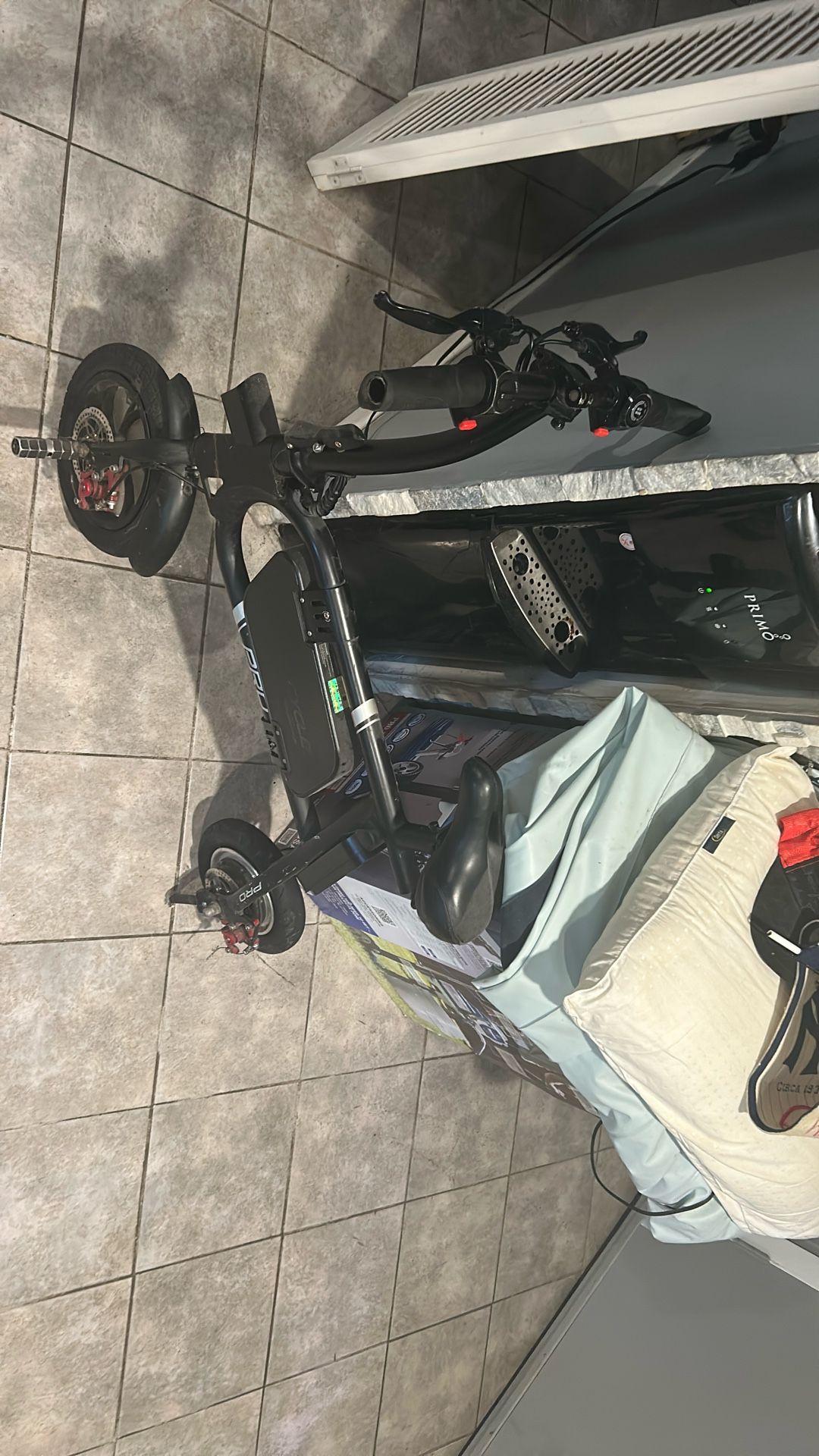 SwagCycle Pro Electric Foldable Bike with Charging - Black