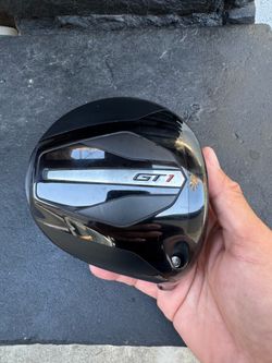 Titleist gt1 9* driver head only