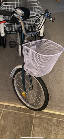 Adult Tricycle W/bell and Baskets