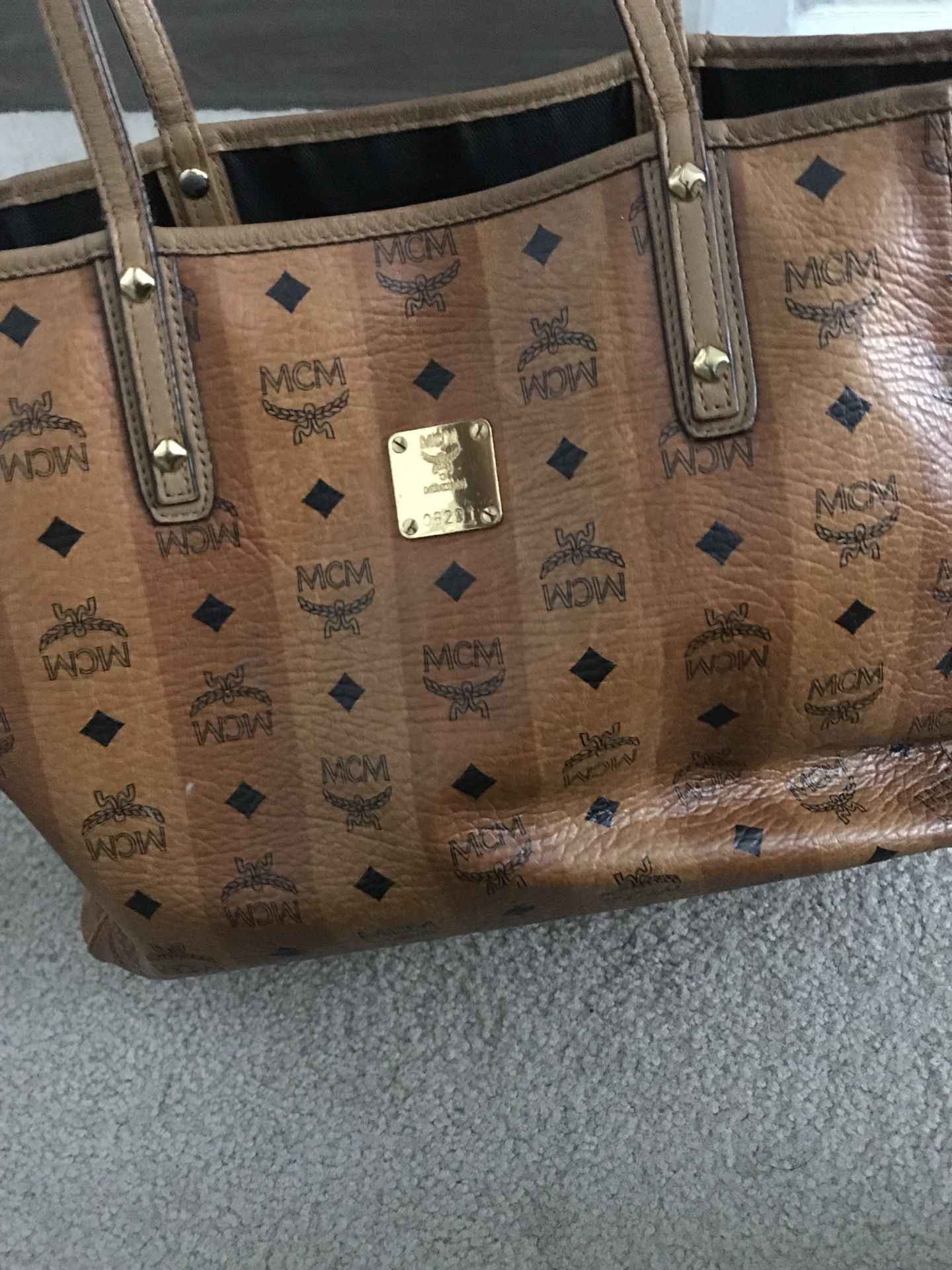 Authentic Mcm Bag for Sale in Laurel, MD - OfferUp