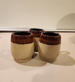 Set of 3 Brown & Beige Stoneware Coffee Mugs