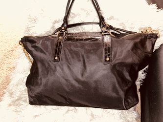 Michael Kors duffle Bag/ Large Purse Travel Bag for Sale in Arlington, VA -  OfferUp
