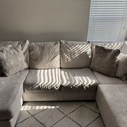 Sectional Couch 