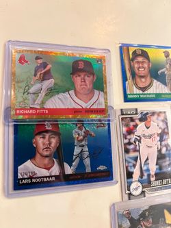 Newer sports cards. Rookie auto/numbered/inserts/gold