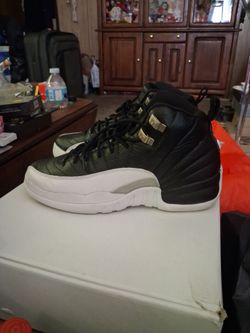 Retro Jordan's size 7 Y used but extra good condition