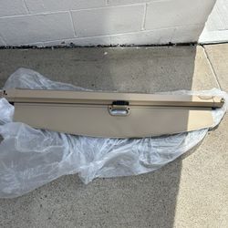 BMW New Trunk Cargo Cover 2016 