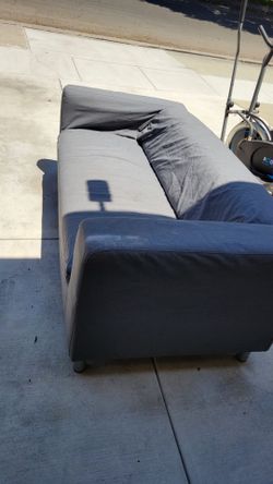 IKEA KLIPPAN couch
