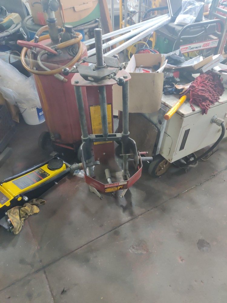 Automotive Strut Spring Compressor