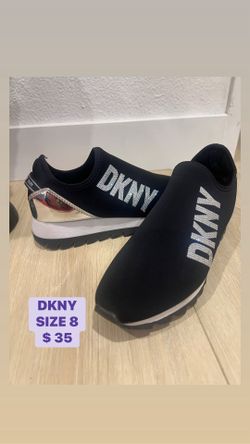 DKNY - Women Sneaker (Black Size 8)