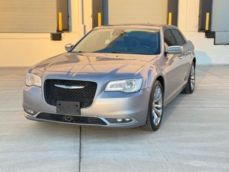 2018 Chrysler 300