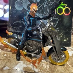 Marvel Legends Series 6-inch Ghost Rider with Flame Cycle