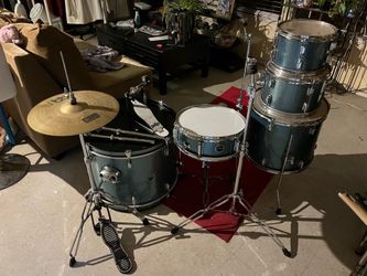PDP Encore drum kit in good condition