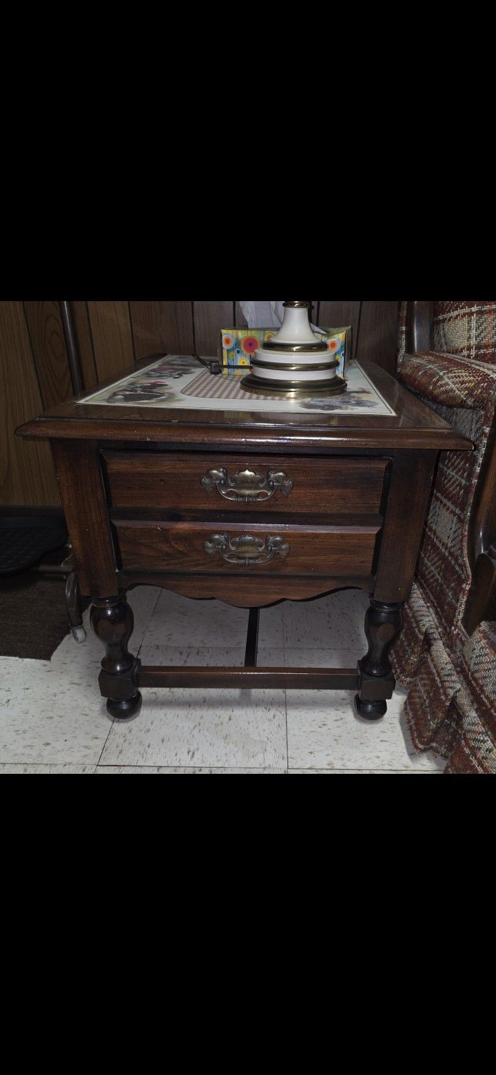 Coffee Tables Vintage Set Of 2