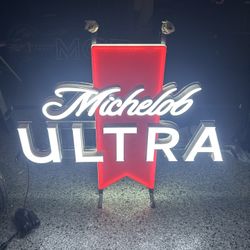 Michelob Ultra LED Beer Sign