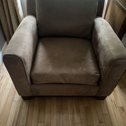 Oversized Armchair !50