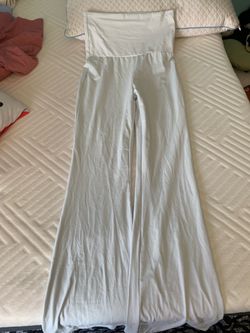 White bottom bell leggings
